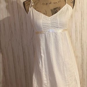 🎀🎀Guess• Dress with Tie Straps